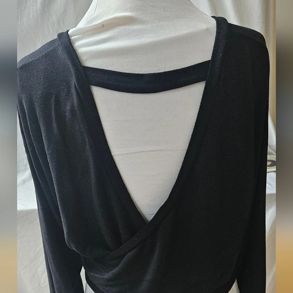 Express Surplice Faux Wrap Banded Waist Fleece Top Flattering Fit Black Wmns M - Picture 2 of 4